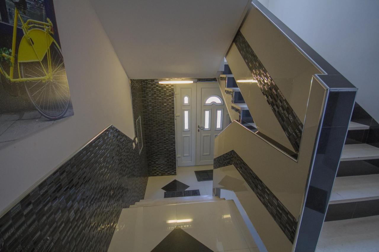 Apartmani Milena Херцег-Нови Экстерьер фото